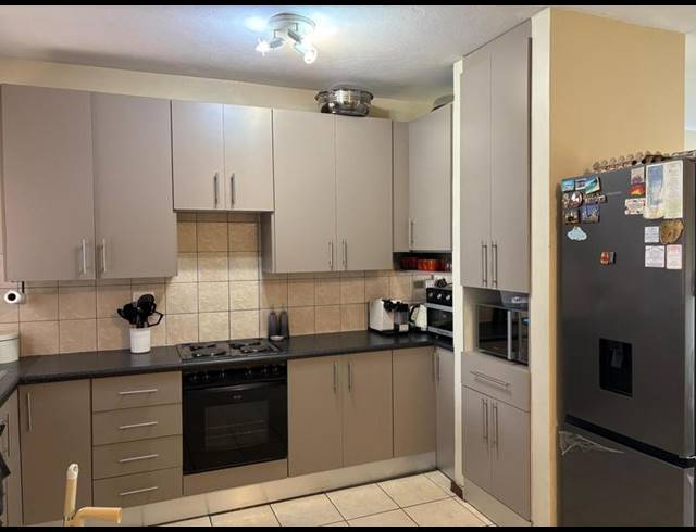 2 BEDROOM PROPERTY TO RENT IN ELDO LAKES ESTATE